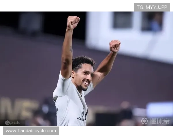 马尔基尼奥斯：从巴西天才到欧洲足坛的防守巨星之路